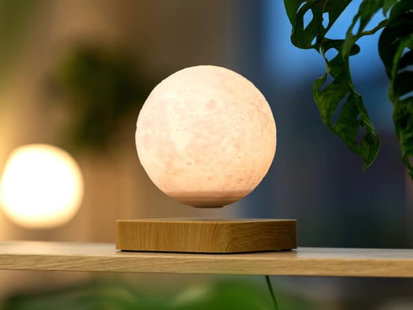 Flytende Flytende Maglev Lampe Atmosfærelampe Moon Walnut White one size