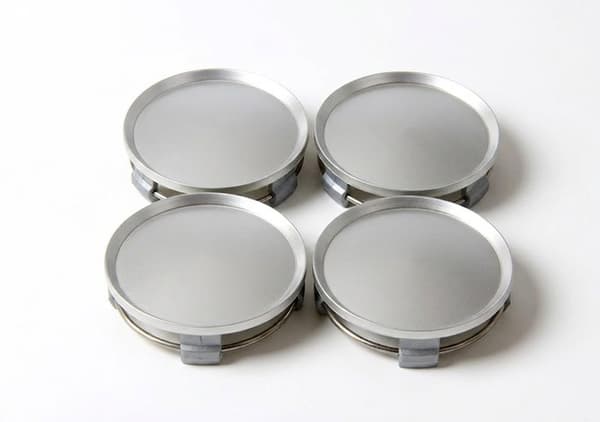 MB05 - 75MM 4-pakksenter dekker Mercedes Benz Silver one size
