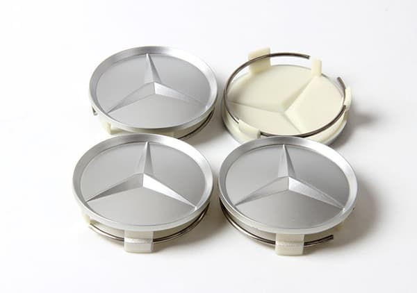 MB05 - 75MM 4-pakksenter dekker Mercedes Benz Silver one size