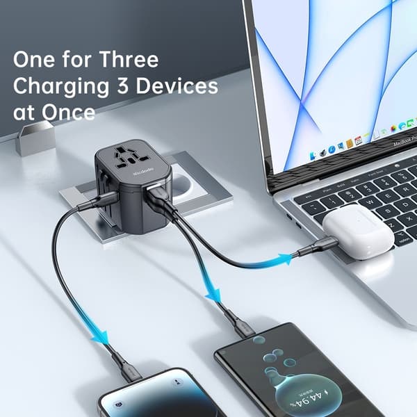 Mcdodo 20W PD Reseadapter 2x USB-A 1x USB-C Svart 220