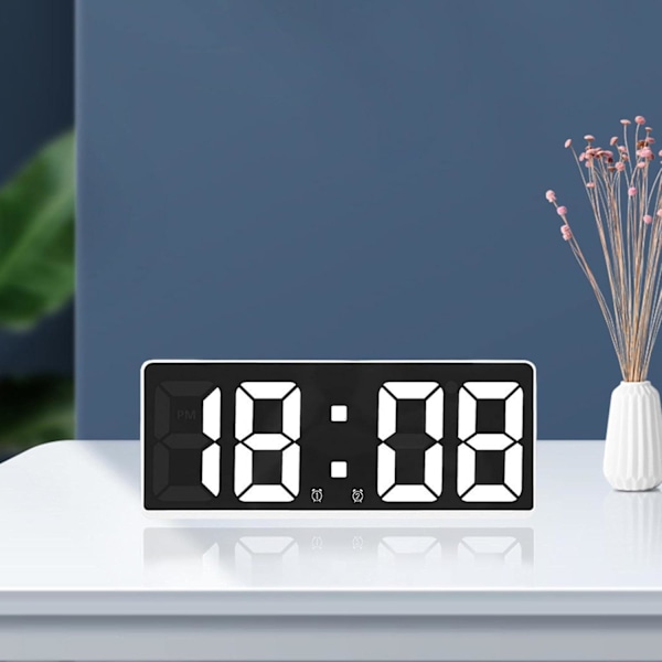 Digital väckarklocka för sovrum med temperaturkontroll