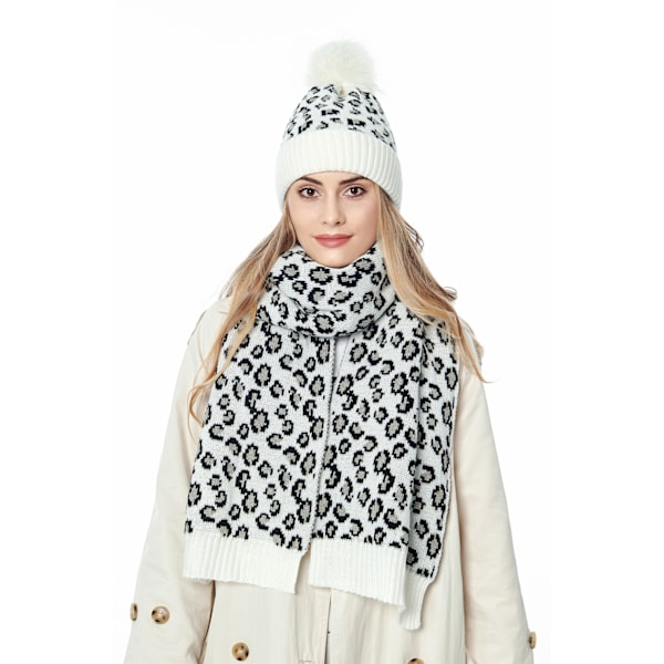 Damhatt och Scarfs Set, Leopardmönstrad Fleece Pom Pom Mössa White