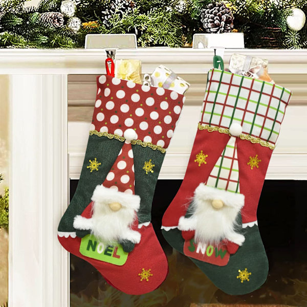 2-pack 3D tomte-julstrumpor med svenska tomtar, 19,7\"