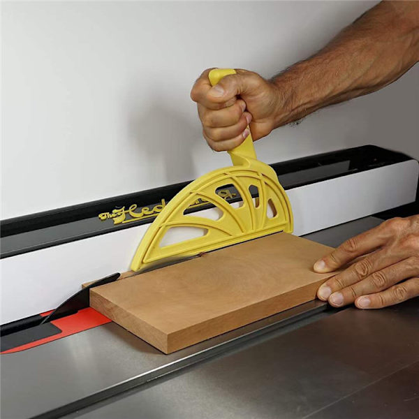 Spiral Push Board Sågbord Träbearbetningsverktyg (Ett Set)