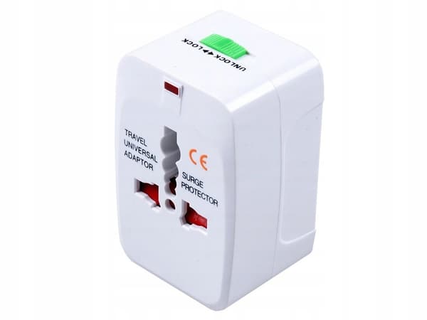 Universal reseadapter - Res smart och säkert