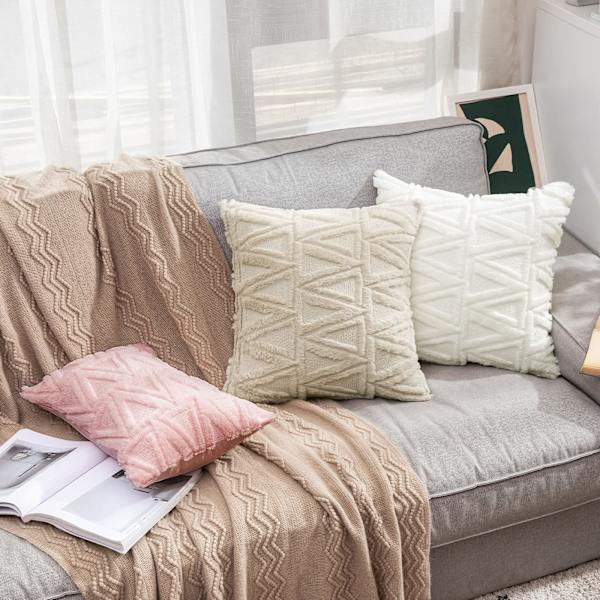 Set med 2 kuddfodral i konstgjord ull 45x45CM Beige