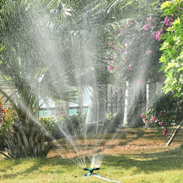 Puutarhan sprinkler, 360° pyörivä 3 säädettävää vartta