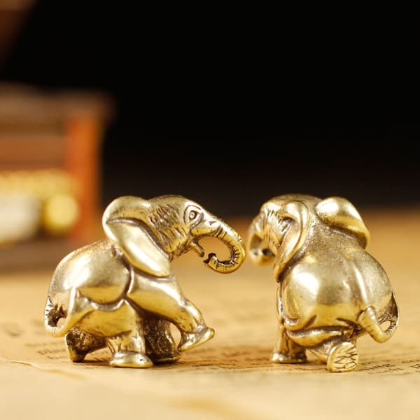 Kreativ lille elefant lille ornament solid elefant nøglering c