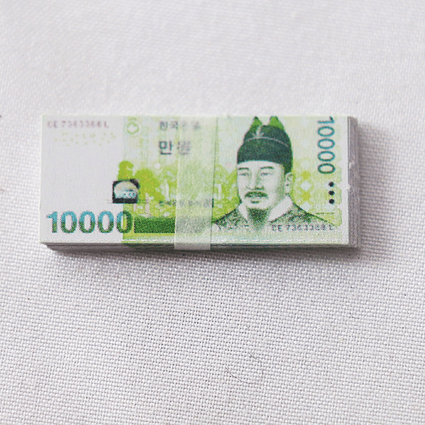 80 magiska föremål simulerade koreanska valutasedlar Won Micro-sedlar (1W Won)