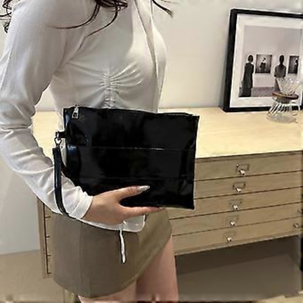Trendy Kuvert Stil Clutch Taske Sofistikeret Metallisk PU Læder Håndholdt Håndledstaske til Modebevidste Kvinder Sort Black