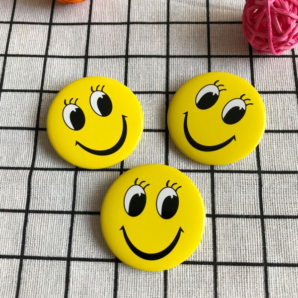 10 stk mini plysj leker 3 cm Emoji nøkkelring Emoji nøkkelring for barn og voksne Bursdagsfest Festveske Skuff Festrekvisita Dekorasjoner