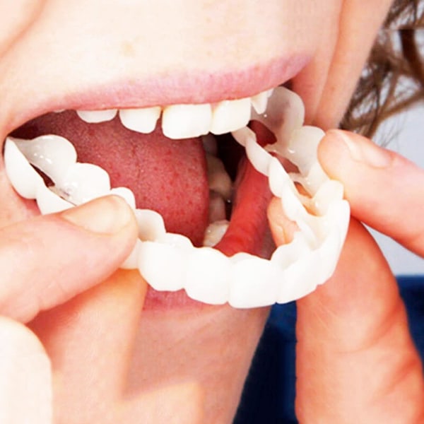 2 stycken snabbfasader falska tänder Tänder Top Bottenproteser Tandproteser av silikontand för män kvinnor