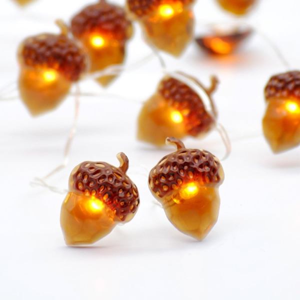 Julgransljus, 10ft Silver Wire Acorn 40 LED Batteridriven med Dimbar Fjärrkontroll Timer för Istid, Inomhus Utomhus, Bröllop, Födelsedag Sovrum Kamin Eldstad Juldekorationer