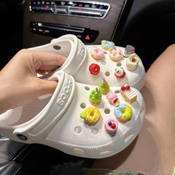 14 st donut-snackskoaccessoarer för Croc-berlocker för tonåringar och män