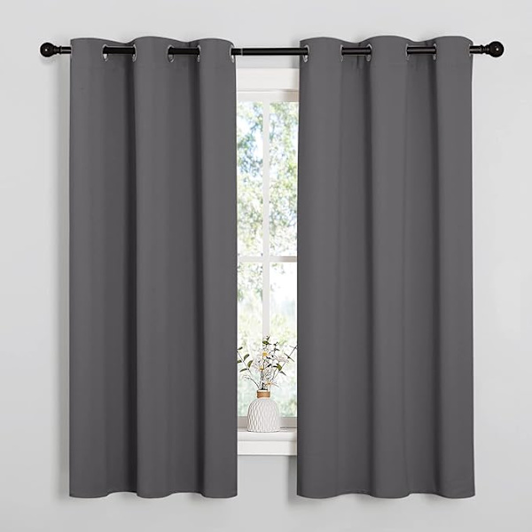 Soverom Isolert Grommet Lystette Gardiner (2 Gardiner, 42\"B x 6