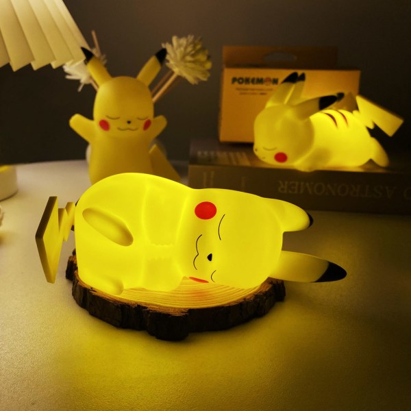 1 pakkaus Pikachu-yövaloja Söpöjä yöpöydän koristeita Lasten