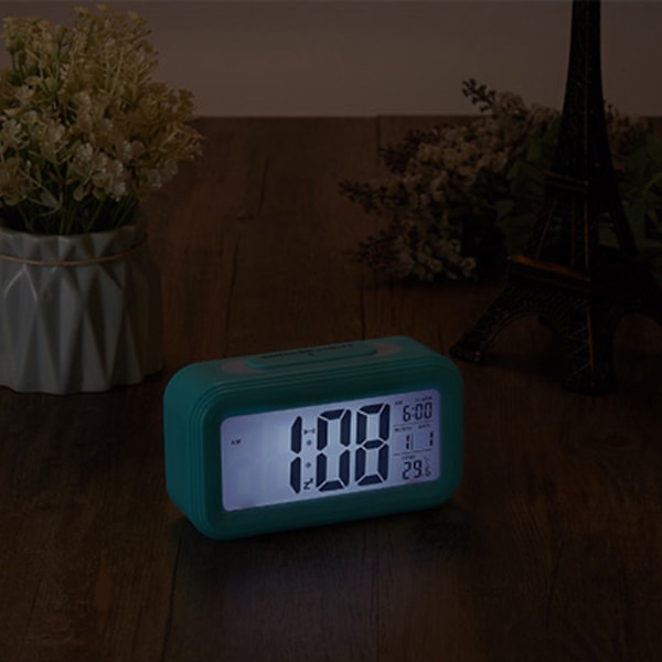 Tyst elektronisk väckarklocka med LED-display
