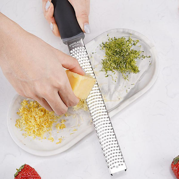 Sitronskall Zester Ost River Parmesan Med Razor-Sharp Rustfritt Stål Blad