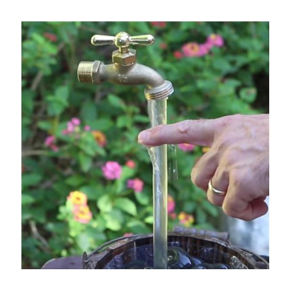 Osynlig rinnande pip Vattenkanna fontän zinklegering flytande kran fontän för hemträdgård