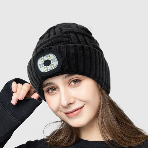 Unisex LED-lue, USB-ladbare hodelykt strikkehette Vinter
