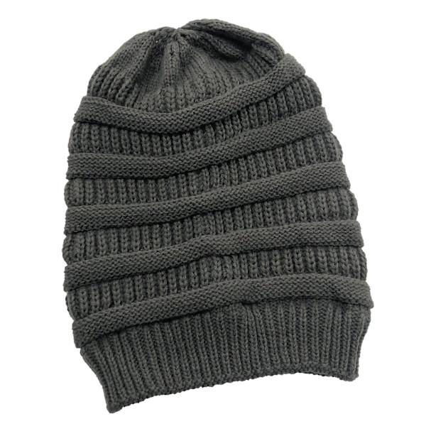 Vinterstrikket lue for kvinner, silkesatin-fôret chunky lue, myk stretchkabelstrikket varm slouchy lue (mørkegrå)