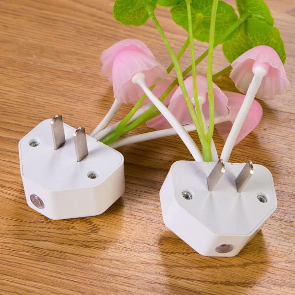 Nattlampa Plug in Wall, Automatisk LED Nattlampor 7 Färger Söt Svamplampa LED Nattlampa för Barn, Vuxna, Sovrum, Badrum, Toalett, Hall, Trappor, Kök (2 Pack)