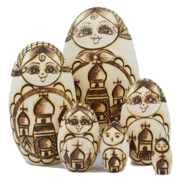Matryoshka puinen venäläinen sisäkkäisnukke käsinmaalattu muna muoto matto