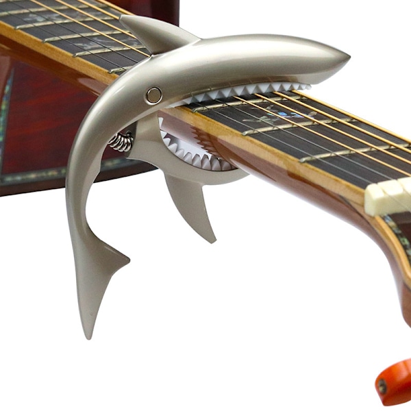 Shark-formad stämningsklämma för gitarr, stämningsklämma i zinklegering, lämplig för akustisk, elektrisk klassisk gitarr och bas ukulele stämningsklämma, matt silver