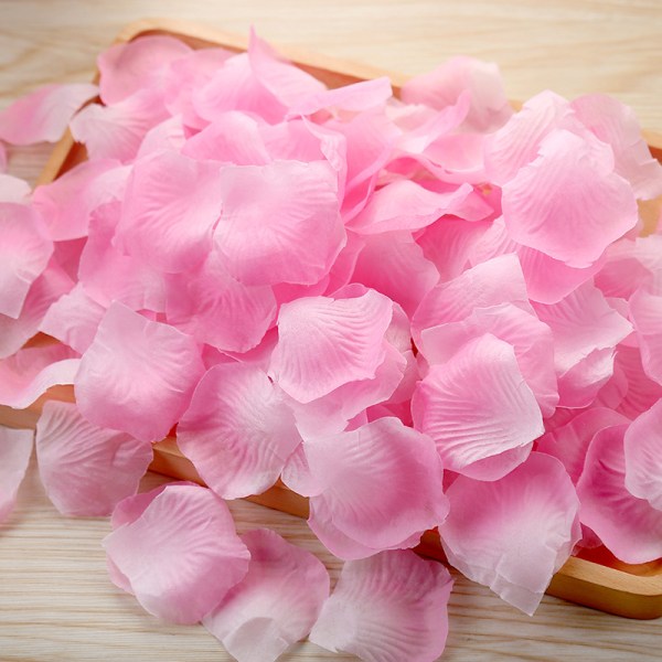 1000 silke roseblader, perfekt for super dekorasjon på alle anledninger