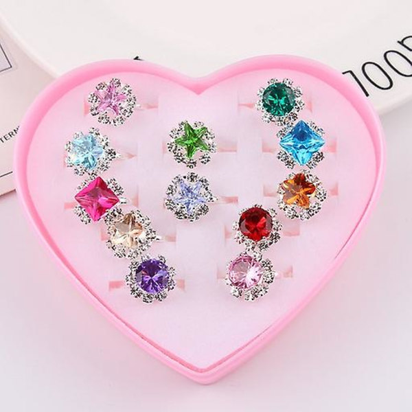 12 stk. Justerbare Rhinestone Gem Ringe til Små Piger i Æske Børns Børnesmykker Ringe Sæt med Hjerteformet Display Etui