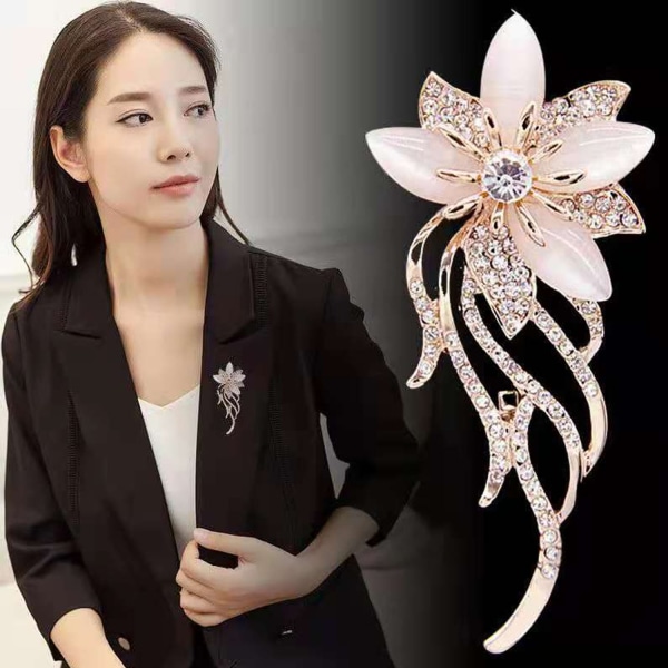 dame broche, elegant buket