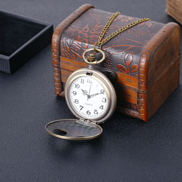 Pocket Watch Skull Cross Scale Roman Numerals Sweater Chain Pocket Watch