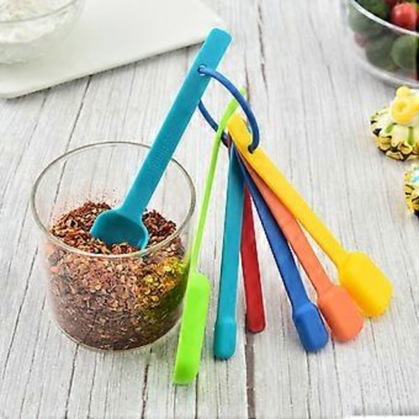 7 Delar Mätkoppar och Måttskedar i Plast, Köksmätverktyg Lämpliga för Bakning och Matlagning
