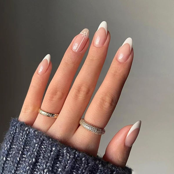 24 stk Beige & Oval Mandelformede Korte Falske Negle, Hvid Fransk Press On