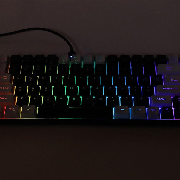 RGB Mini Portable 80% Mekaninen Näppäimistö PC-näppäimistö (ei ajuria