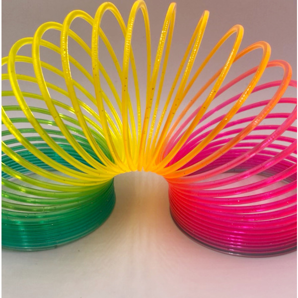 Regnbågs spiral, flerfärgad, regnbågs cirkel fjäder hula hoop, 8.7*