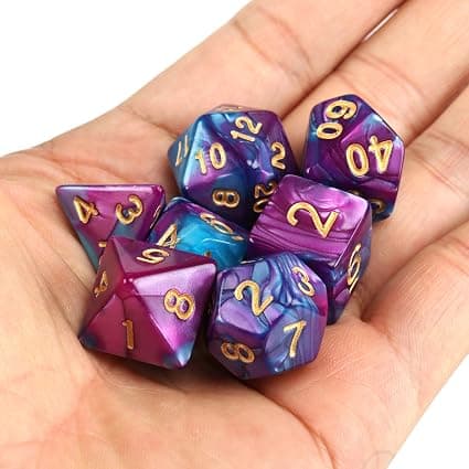 7 polyhedrala tärningar för Dungeons and Dragons Tabletop Rollspel