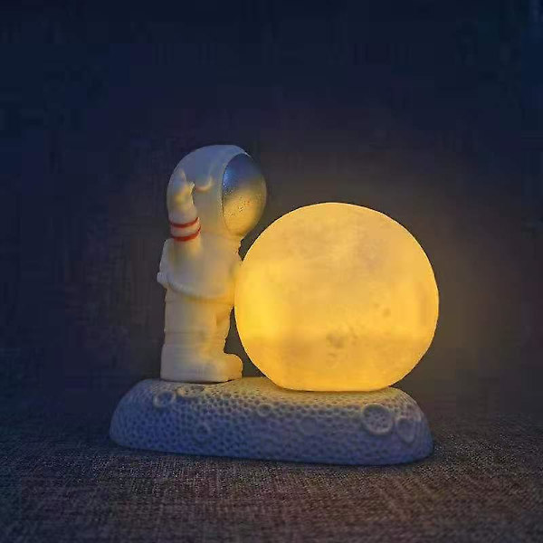 Astronaut Natlampe Månelampe Dekoration Figur (Sølv side ansigt)