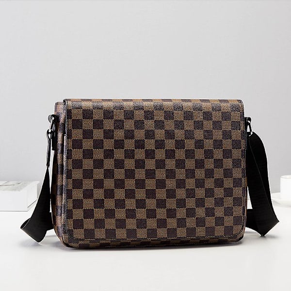 Koreansk version av herrarnas axelväska mode rutig multifunktionell crossbody väska casual messenger väska ryggsäck（Brun）