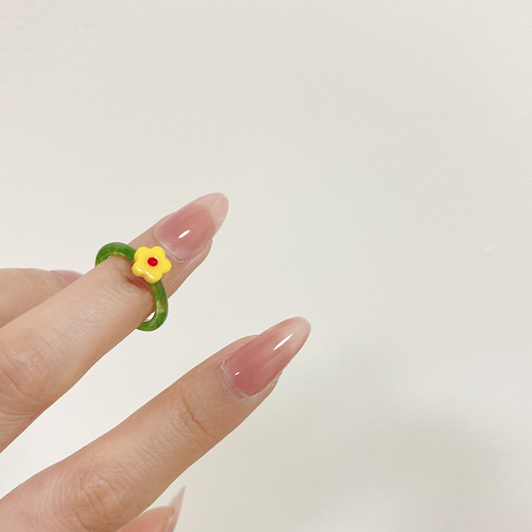 Plastik bogring metalring klipsring 6 stk. Charmerende flerfarvet blomstring