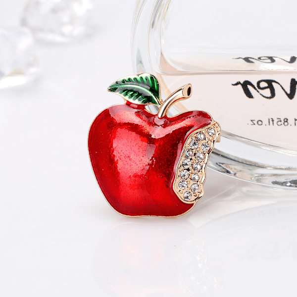 Kreativa jultillbehör, tecknad äppelbrosch, ping an fruktbrosch, julklappar