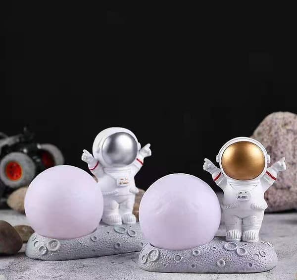 Astronaut Nattlys Månelampe Dekorasjon Figur