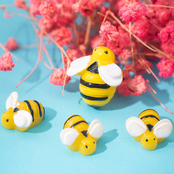 50 stk. Cartoon Bee Resin Tilbehør (14mm) DIY Hovedbeklædning