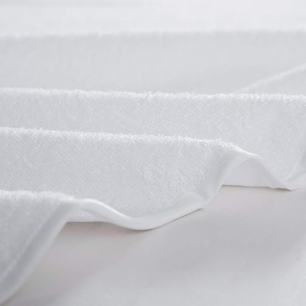 Waterproof fitted sheet, 70 x 130 cm