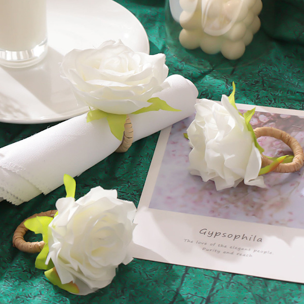 Set med 6 handgjorda blomsterranka servettringar till mors dag