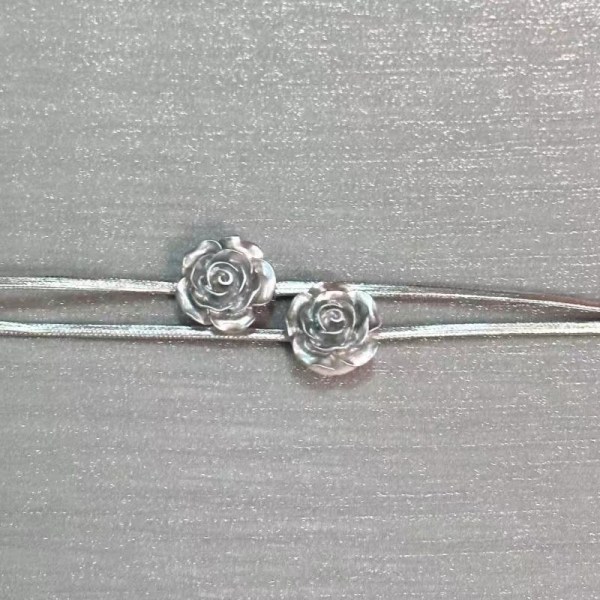 Sølv rose kragebeins choker, to roser