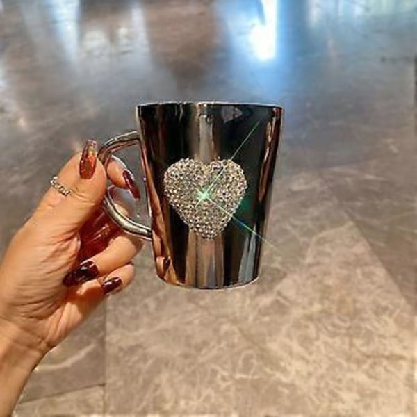 Bærbar rustfri stål krus med bling hjerteformet rhinestone glitter krus egnet til udendørs picnic