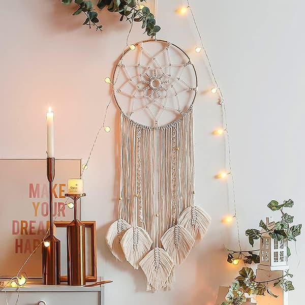 Macrame-unelmakaappari, suuri kudottu höyhenseinävaate ripustus