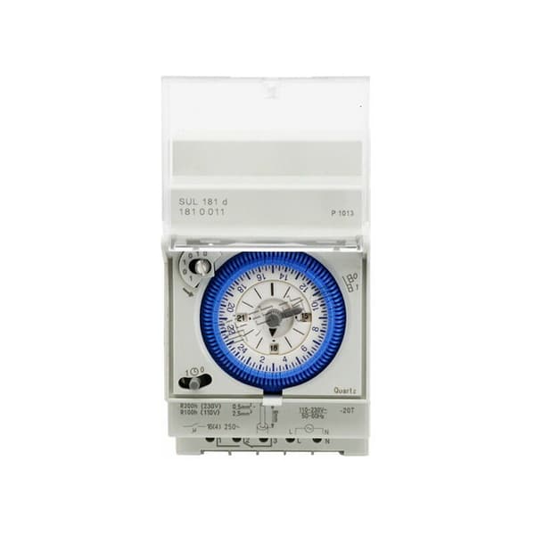 2 stk. Analog timer med synkronmotor og daglig program, t