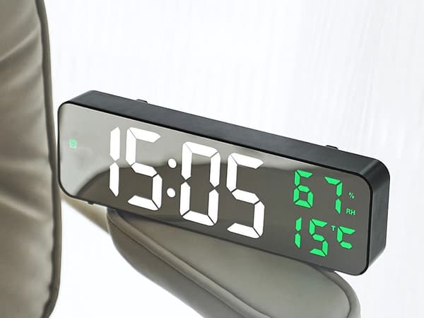 Elektronisk klocka digital LED väckarklocka termometer spegel stående usb batterier Grön